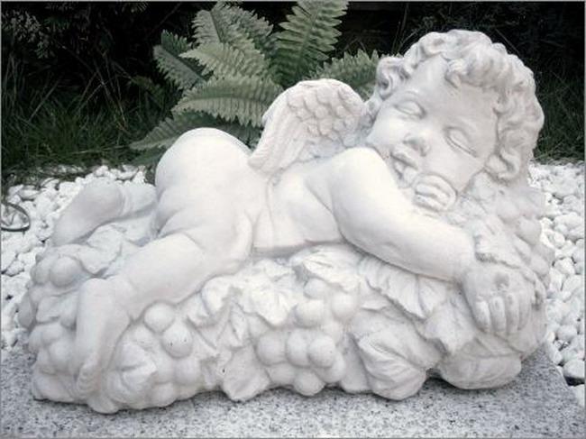 Steinfiguren
